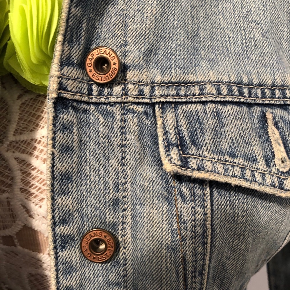 GAP Denim Jacket - Picture 3 of 4